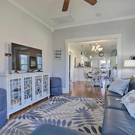 Cozy Beach Bungalow Near Galveston Seawall And Pier Екстер'єр фото