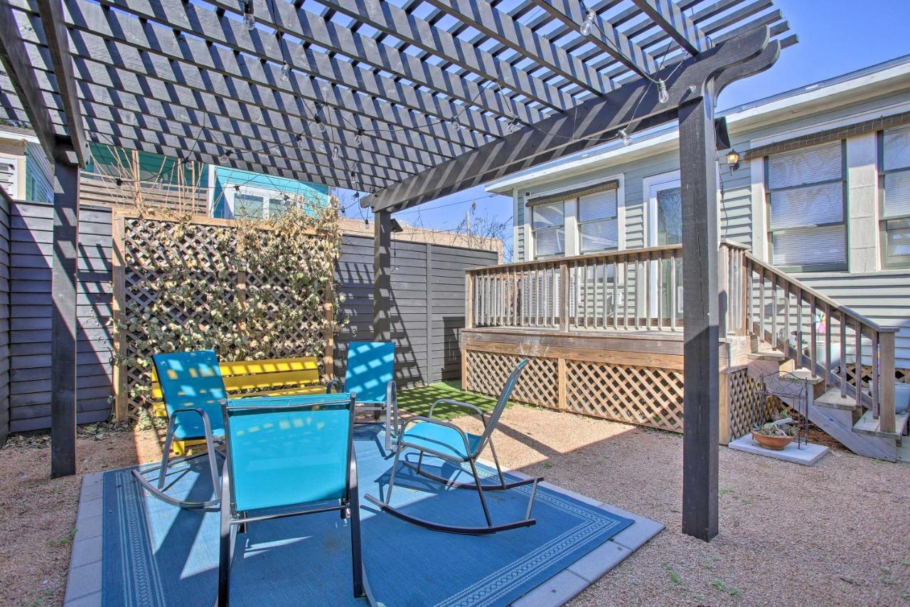 Cozy Beach Bungalow Near Galveston Seawall And Pier Екстер'єр фото